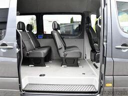 MERCEDES-BENZ Sprinter 316 CDI Kombi L2H2 9-Sitze Navigation