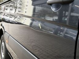 MERCEDES-BENZ Sprinter 316 CDI Kombi L2H2 9-Sitze Navigation