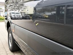 MERCEDES-BENZ Sprinter 316 CDI Kombi L2H2 9-Sitze Navigation