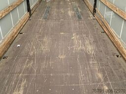 KRONE Standard_ FerryLashing_ BPW drum_ Rungentaschen