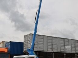 NISSAN Capstar 35.13 / Ruthmann Pickup 110 / AH 11 m