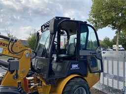 Berger Kraus Radlader/Teleskoplader BK810T *KUBOTA*