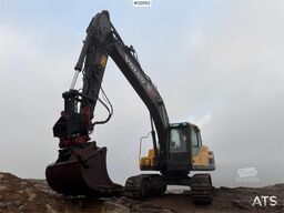 Volvo EC 220 DL w/ rototilt, tooth tray and GPS.