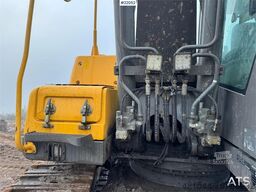 Volvo EC 220 DL w/ rototilt, tooth tray and GPS.