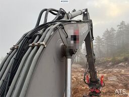 Volvo EC 220 DL w/ rototilt, tooth tray and GPS.