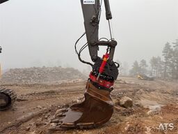 Volvo EC 220 DL w/ rototilt, tooth tray and GPS.