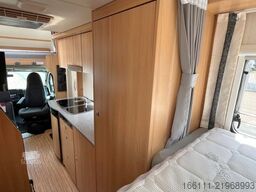 DETHLEFFS A 6977 - Festbett - 2 x Klima - AHK -