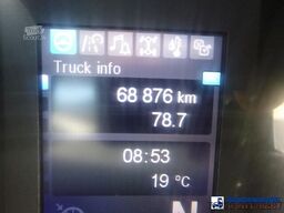 Mercedes-Benz Arocs 3333 6x6 RHD Romaquip gritter