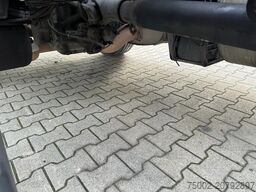 Volvo FH Globetrotter 4x2 ADR (EXII, EXIII, FL, AT) E...