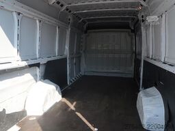 Fiat Ducato 35 2.2 MultiJet L4H2  CAMERA/ AIRCO/ NAV...