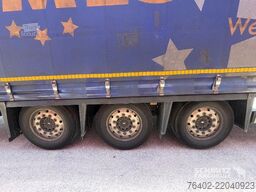 Schmitz Cargobull Semitrailer Curtainsider Mega