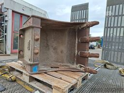 MECALAC 12MXT