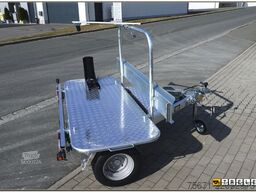 Debon Roadster Camp Quertransport Motorrad