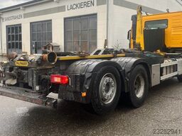 VOLVO 420 FMX Hakena