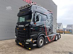 Scania S580 V8 6x2 Longline Showtruck!