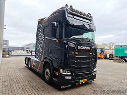 Scania S580 V8 6x2 Longline Showtruck!