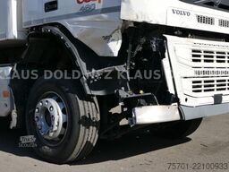 VOLVO FM 460 Kühlkoffer Unfall Getriebeschaden
