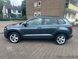 SKODA Karoq 2.0l TDI 85kW DSG * PANO * Navi * Klimaaut