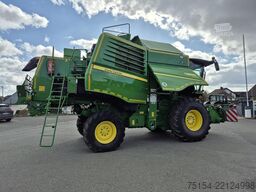 John Deere T550 Hillmaster