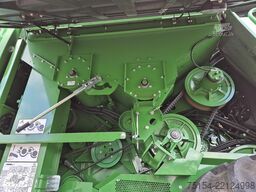 John Deere T550 Hillmaster