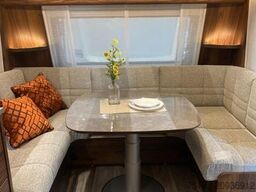 FENDT Diamant 560 FD Modell 2026 / 2000 kg / Geneve