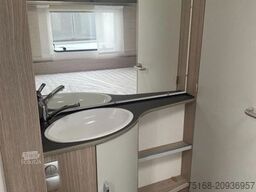 BÜRSTNER Premio 460 TS 1500 kg /  Paket 2