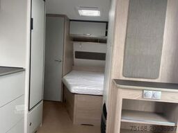 BÜRSTNER Premio 460 TS 1500 kg /  Paket 2