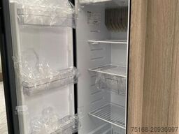 BÜRSTNER Premio 455 TS 1600 kg / Duschpaket / Black Fores