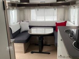 BÜRSTNER Premio 455 TS 1600 kg / Duschpaket / Black Fores