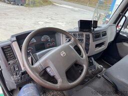 VOLVO FL. 265.