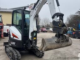 BOBCAT E26