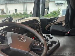 MB Actros Autotransporter mit Kässbohrer Actros mit Anhänger Käsbohrer