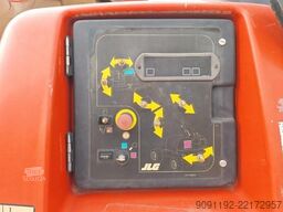 JLG 460SJ