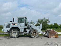 Caterpillar 930M