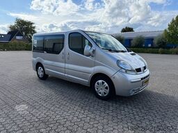 RENAULT Trafic 1000 L1H1 2.5DCI Rolstoelvervoer