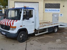 MERCEDES-BENZ Vario 813 Schlepper Autotransporter