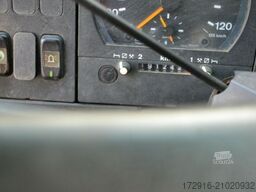 MERCEDES-BENZ 1824 AK Kipper Kran Allrad 4x4  191tkm Standheiz