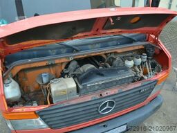 MERCEDES-BENZ Vario 816 Pritsche Doppelkabine 1.Hand 186tkm