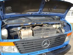 MERCEDES-BENZ Vario 613 DOKA Pritsche Generator Stromaggregat