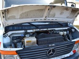 MERCEDES-BENZ Vario 816 Koffer Doppelkabine 1.Hand 105tkm Bl
