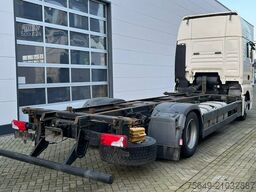 MAN TGA 18.400 4x2 LL TGA 18.400 4x2 LL, Fahrschulausstattung