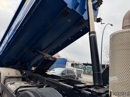 MAN TGS 41.460 8x8 BB TGS 41.460 8x8 BB, Meiller Stahlmulde ca. 20m³