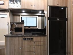 Iveco Daily Luxusreisemobil 2 Slide Outs