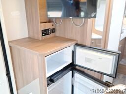 CARADO pro+ T 338 TV/SAT, Navi+RFK, Hubbett
