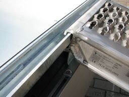 SARIS Heckkipper K1 306 170 2000 elektrisch mit Rampen