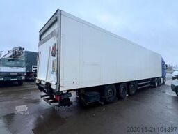 SCHMITZ CARGOBULL SKO 24    LBW