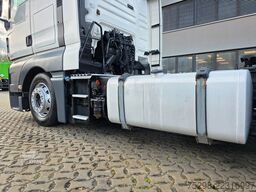 MAN TGX 18.460 4X2 LLS-U / Retarder / 2 Tanks