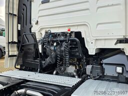 MAN TGX 18.460 4X2 LLS-U / Retarder / 2 Tanks