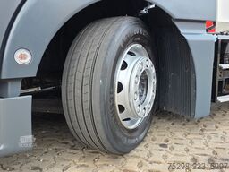 MAN TGX 18.460 4X2 LLS-U / Retarder / 2 Tanks
