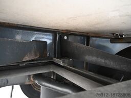 Schwarzmueller PA 2/E  Carrier Vector 1950 Bi-Temp